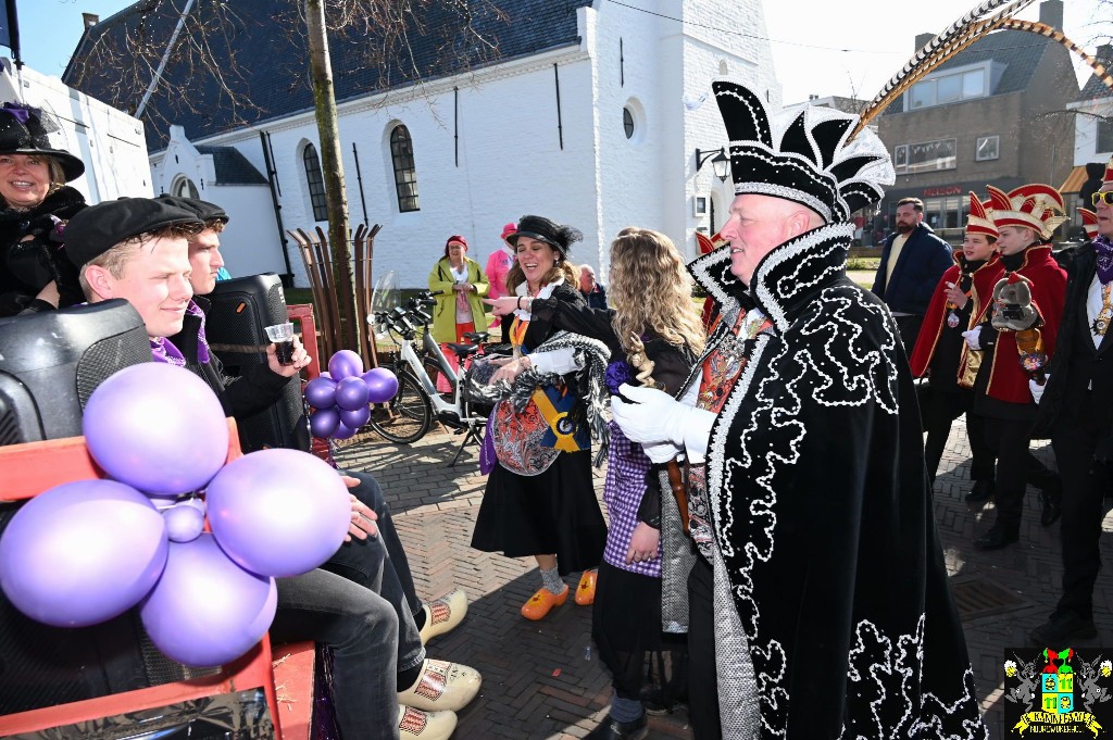../Images/Boerenbruiloft gemeentehuis 2025 020.jpg